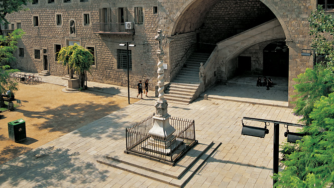 Antiguo Hospital de la Santa Creu